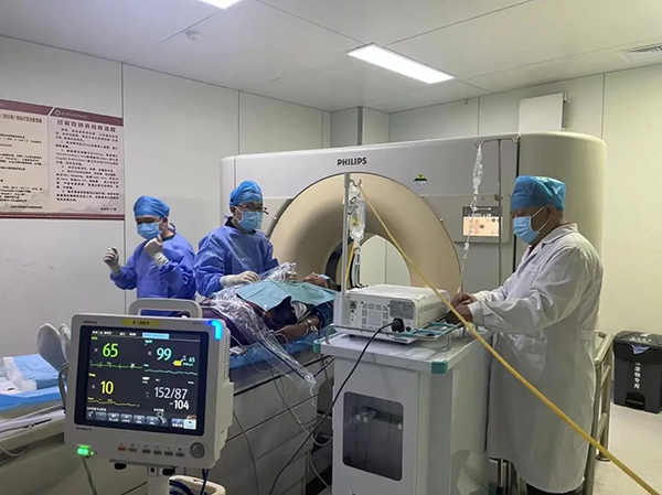 平谷区中医医院成功开展首例CT引导下肺结节射频消融术